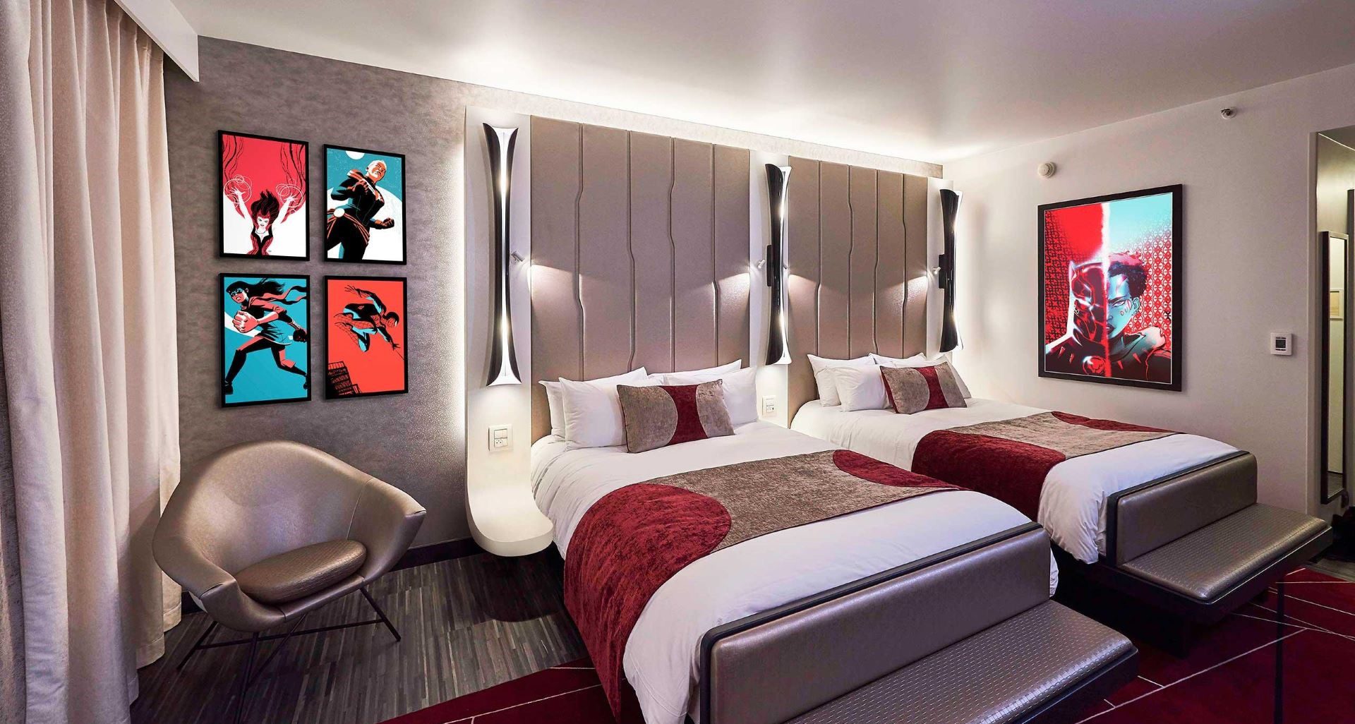 hotel-new-york-the-art-of-marvel-disneyland-paris