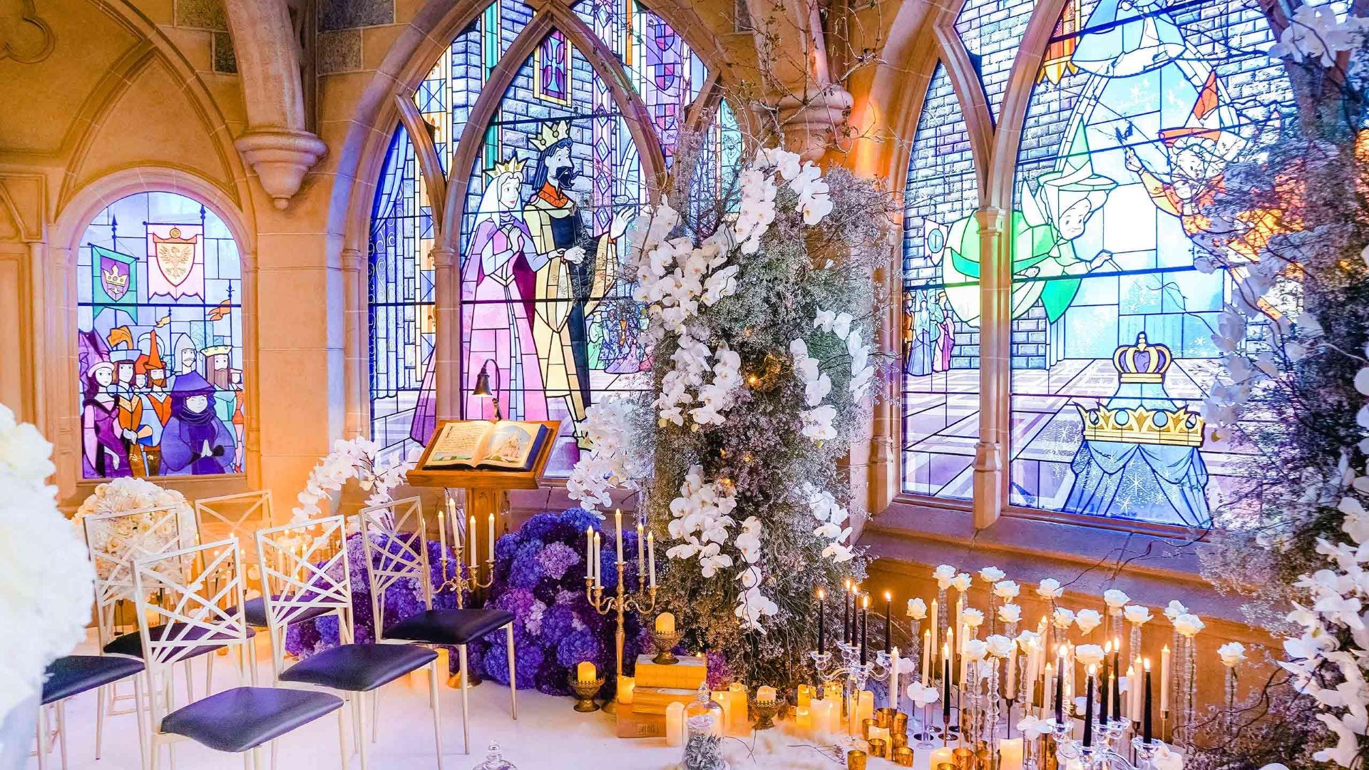 decoracion-boda-interior-castillo-bella-durmiente-disneyland-parís