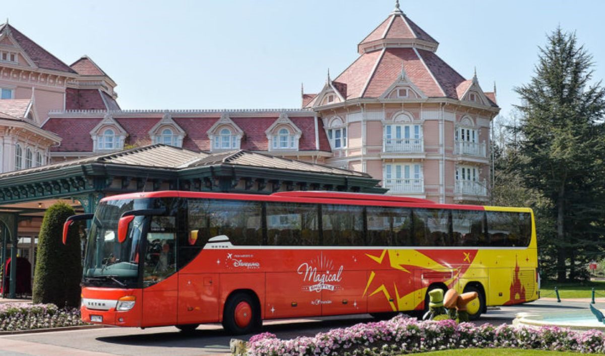 autobus-magical-shuttle-disneyland-paris