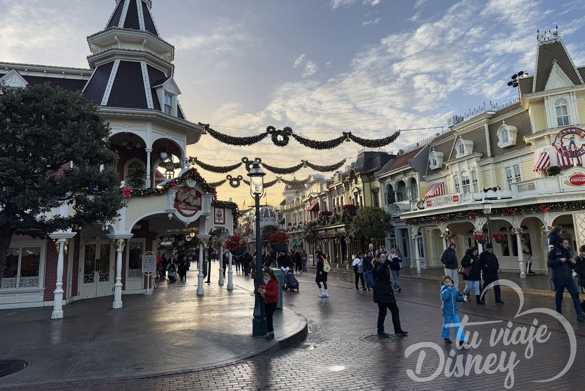 tuviajedisney-blog-descubre-las-tiendas-mas-magicas-disneyland-paris-1 calles-disneyland-paris