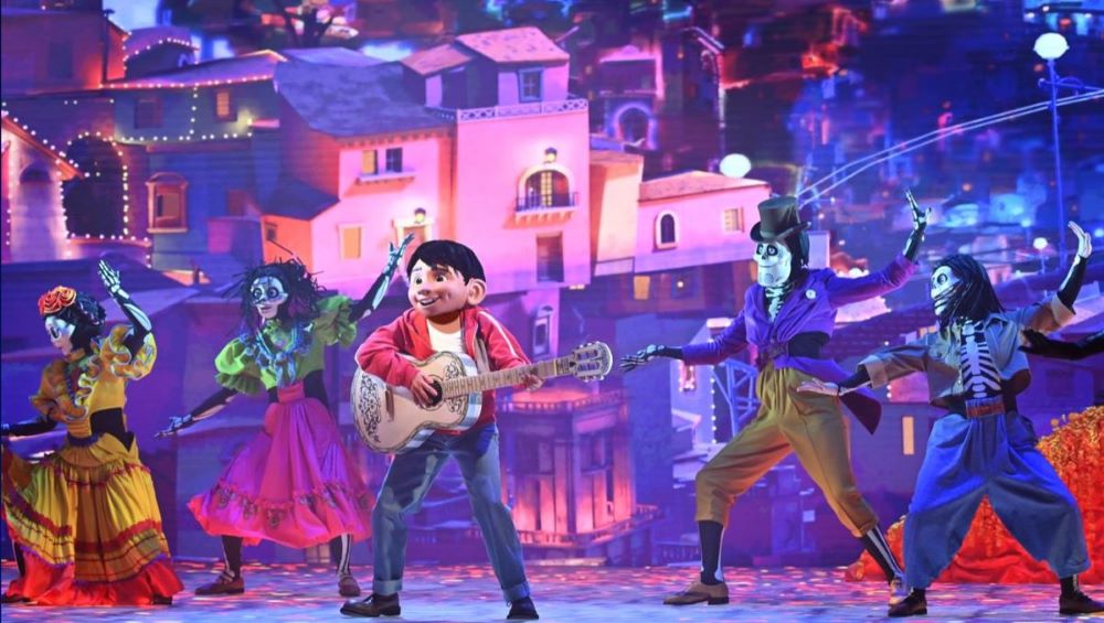 coco-espectáculos-disneyland-parís