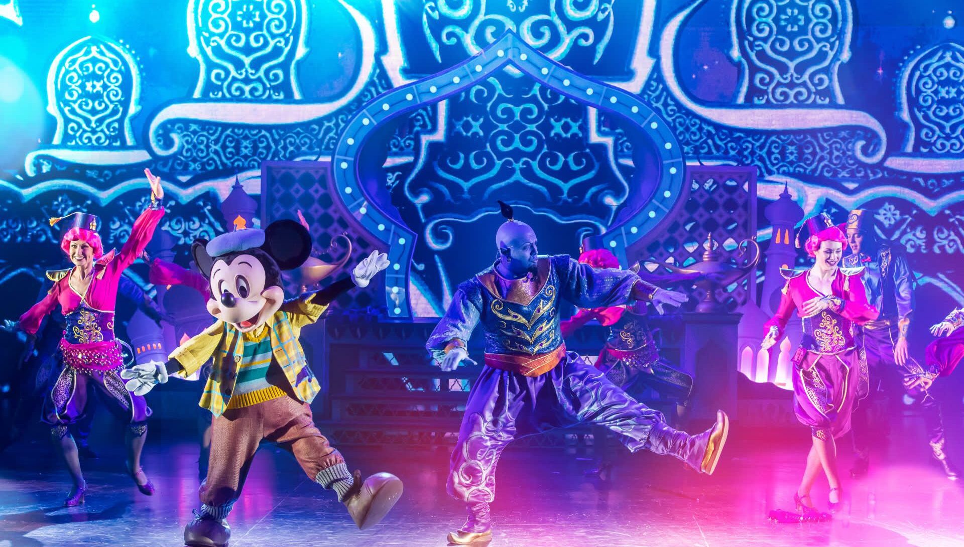 actuación-mickey-mago-espectáculos-disneyland-parís