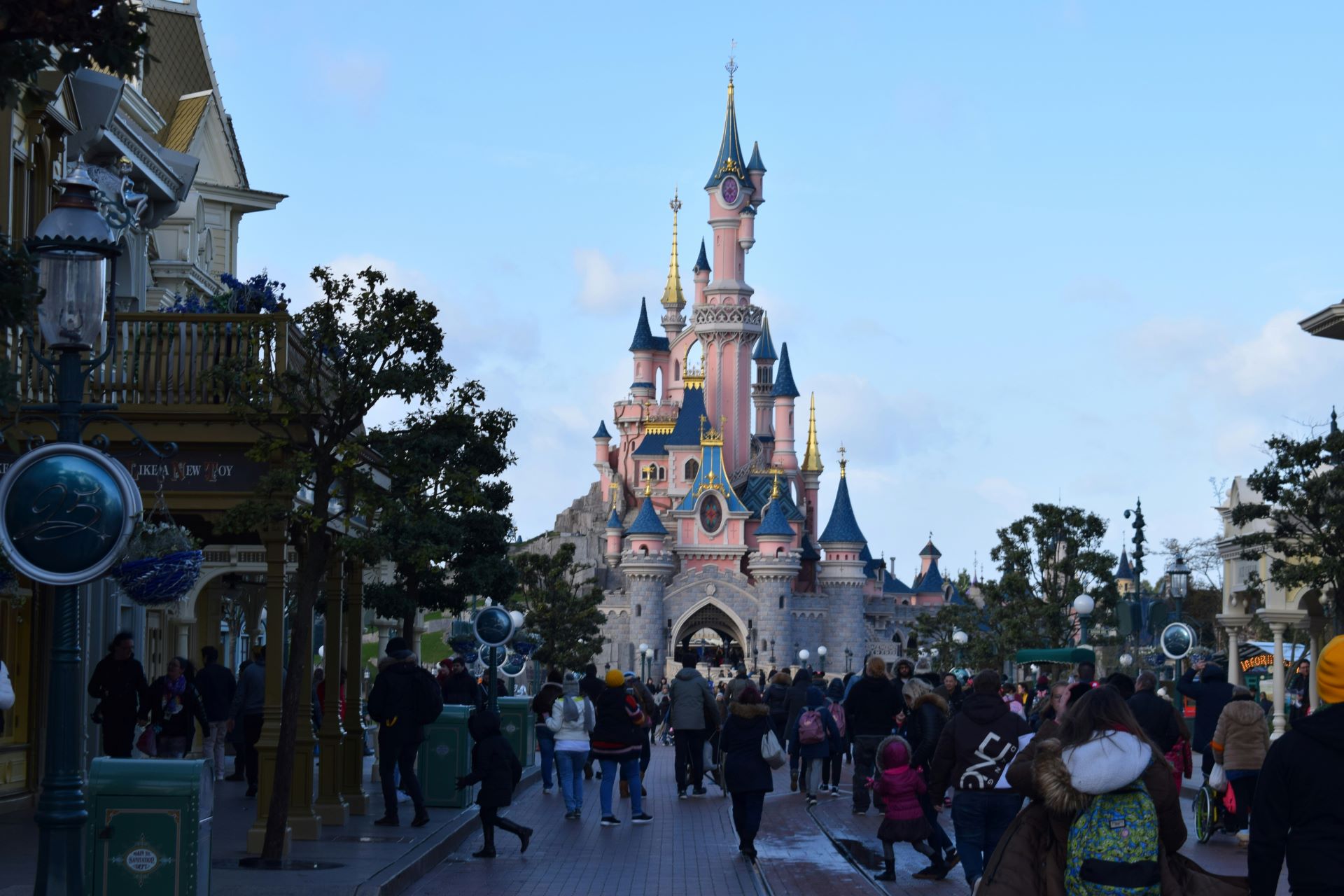 castillo-disneyland-paris-planear-tu-viaje-a-disney